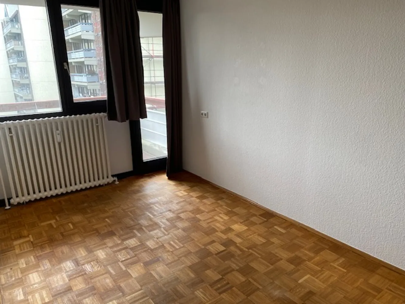 4 Zimmer Wohnung mit 131 m² in Köln – Bild 11