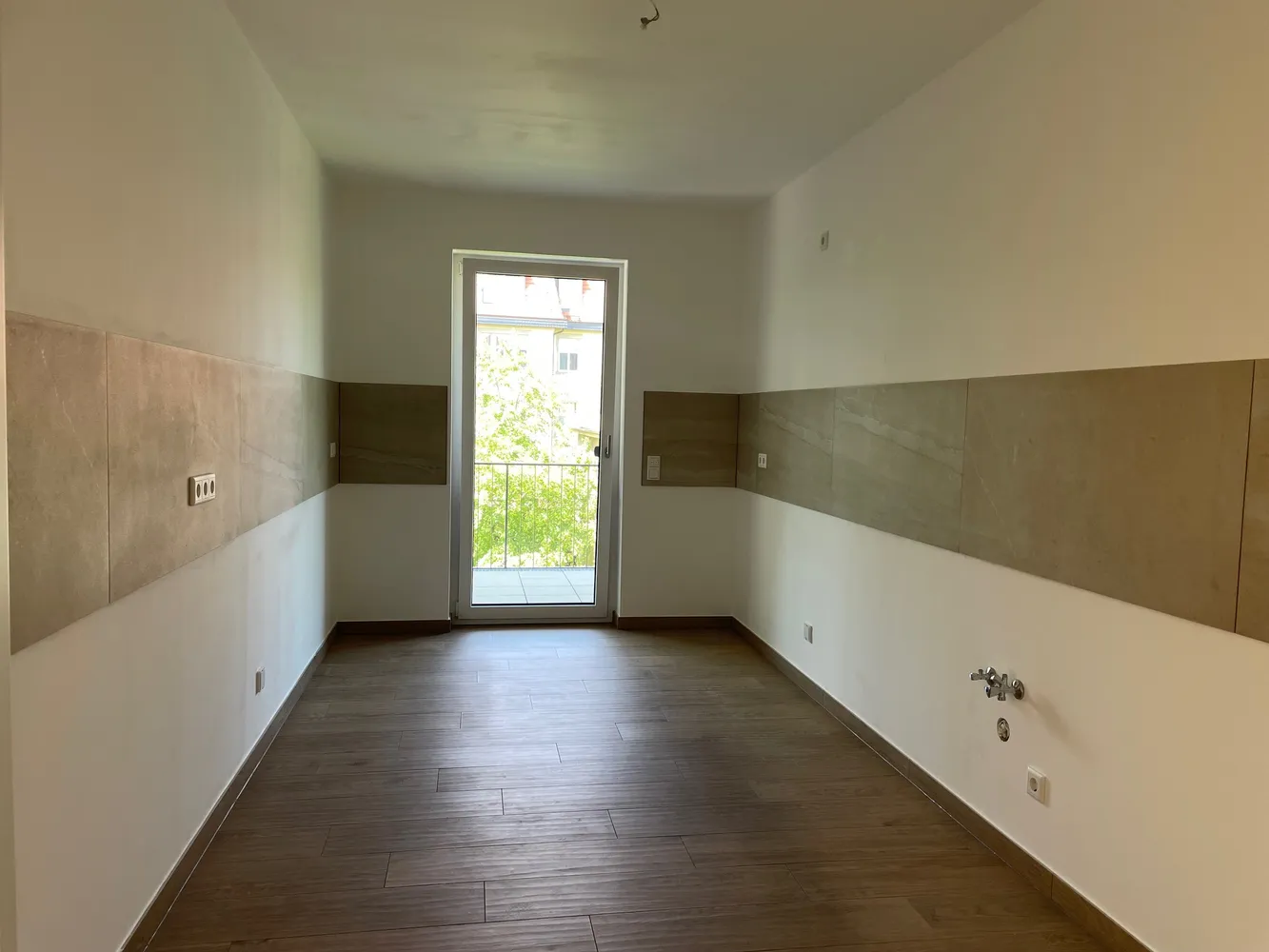 4 Zimmer Wohnung mit 141 m² in Dresden – Bild 8
