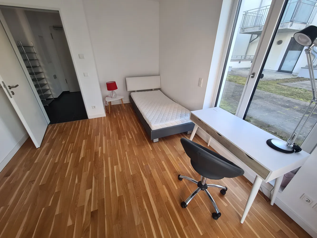 2 Zimmer Wohnung mit 25 m² in Hamburg – Bild 2