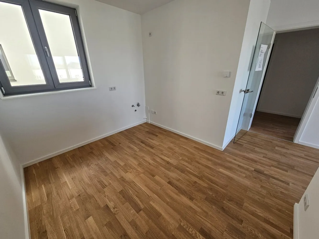 2 Zimmer Wohnung mit 61 m² in Magdeburg – Bild 2