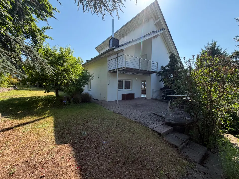 6 Zimmer Haus mit 178 m² in Gießen – Bild 1