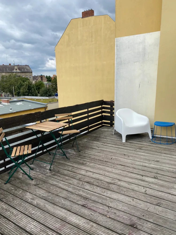 Shared room with 17 m² in Berlin – Photo 1