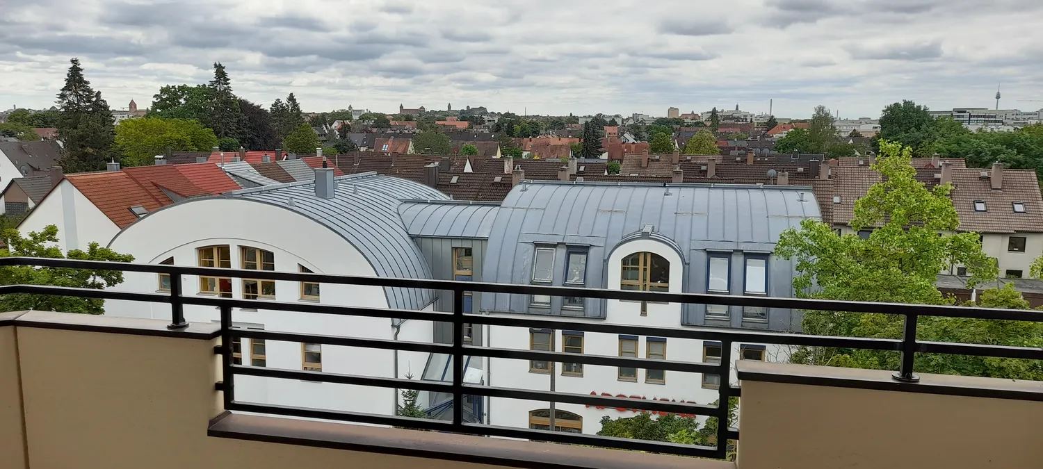 4 Zimmer Wohnung mit 101 m² in Nürnberg – Bild 3