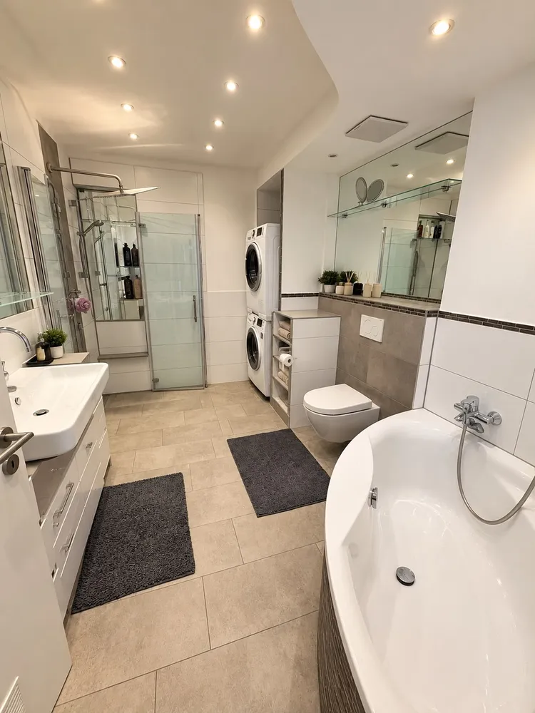 3 Zimmer Wohnung mit 82 m² in Köln – Bild 1