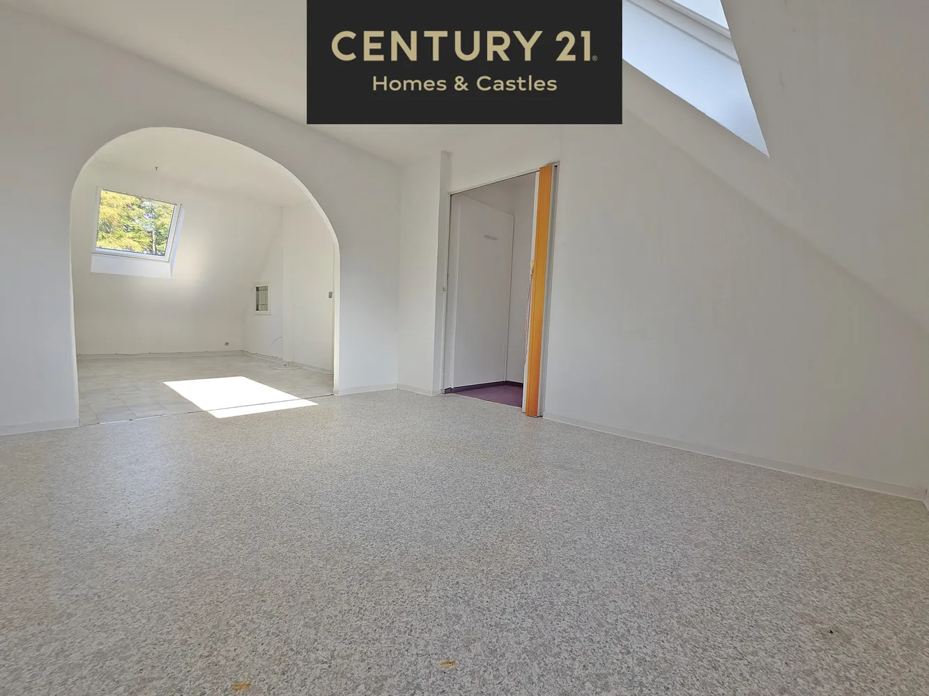 2 Zimmer Wohnung mit 41 m² in Saarbrücken – Bild 1