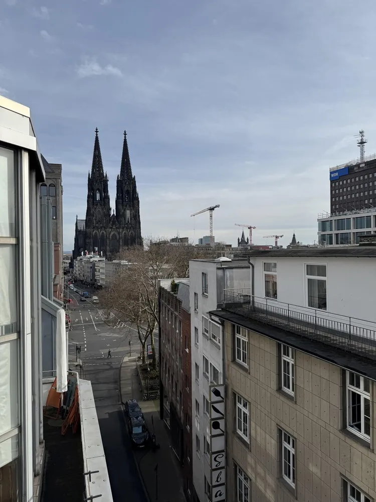 3 Zimmer Wohnung mit 123 m² in Köln – Bild 6