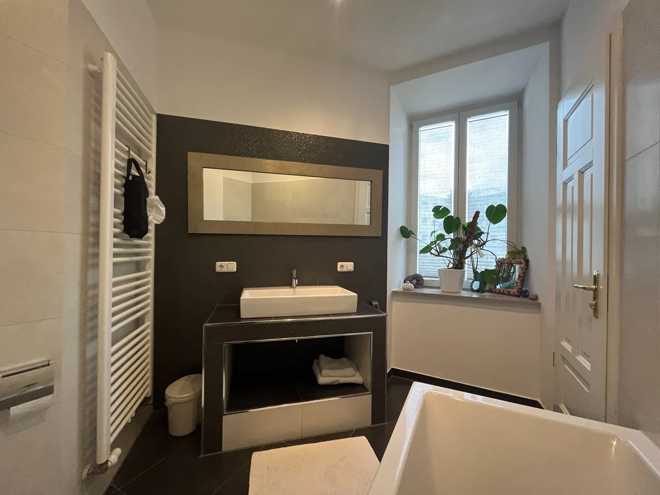 4 Zimmer Wohnung mit 142 m² in München – Bild 11