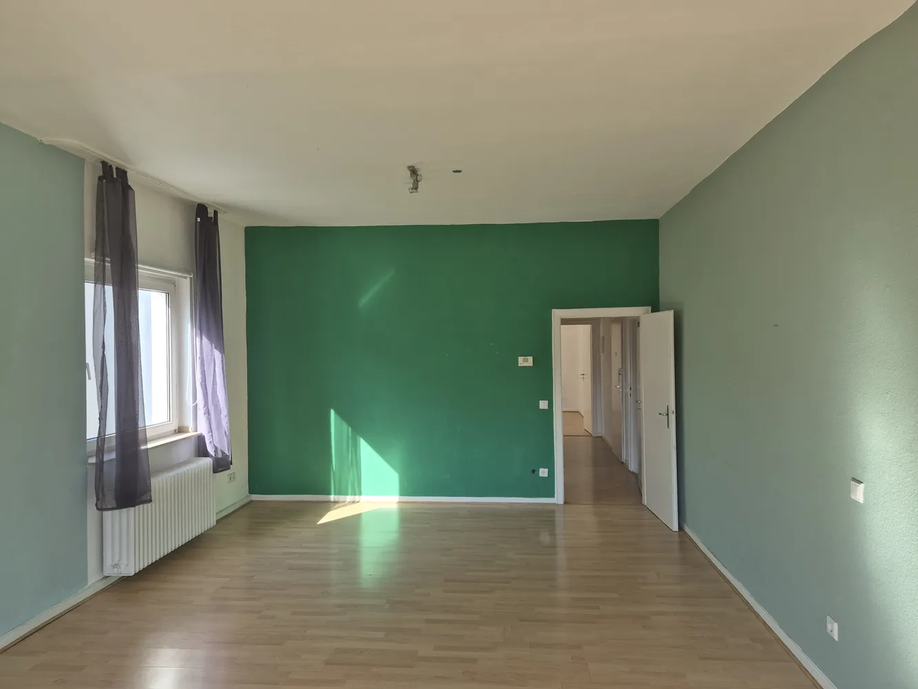 2 Zimmer Wohnung mit 70 m² in Düsseldorf – Bild 2