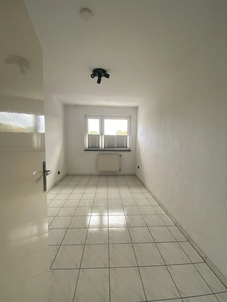 4 room apartment with 78 m² in Cologne – Photo 2