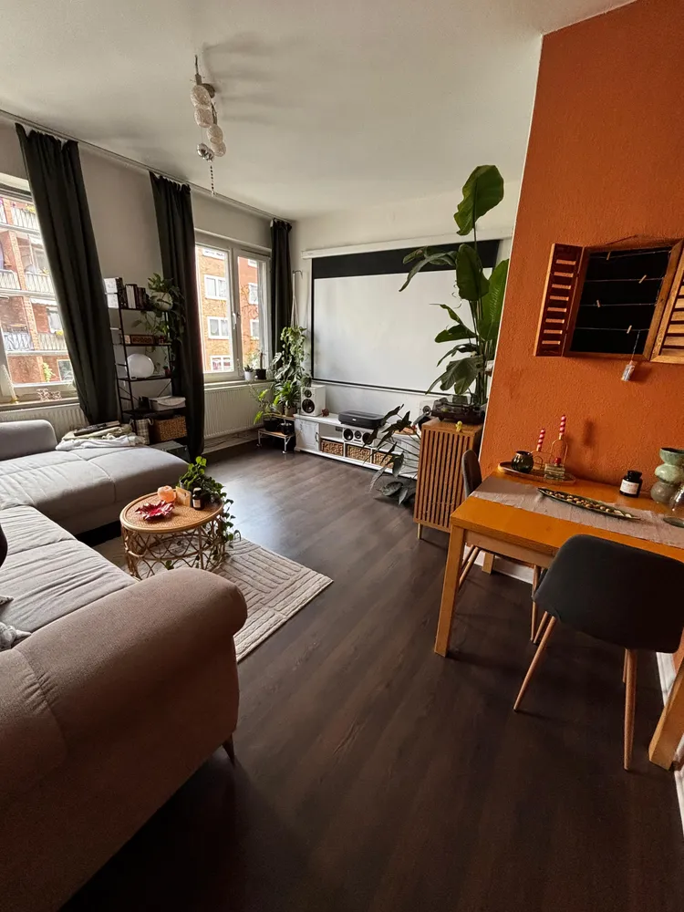 3 Zimmer Wohnung mit 76 m² in Hannover – Bild 1