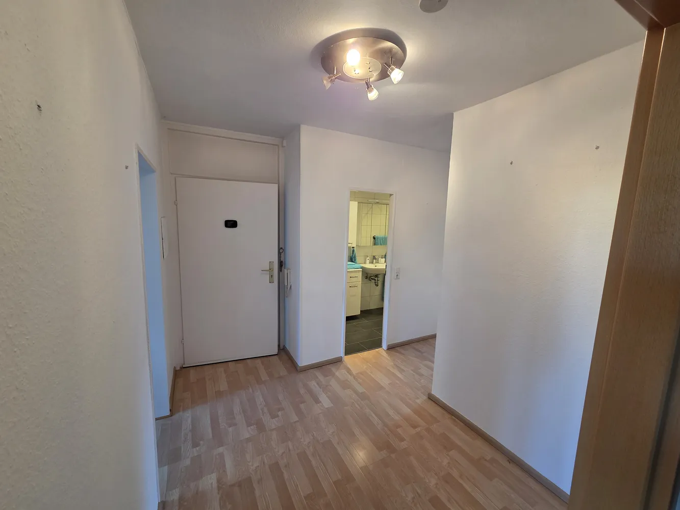 3 room apartment with 81 m² in Hanover – Photo 8