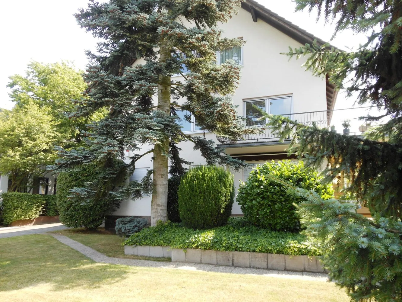 3 room apartment with 93 m² in Wiesbaden – Photo 1