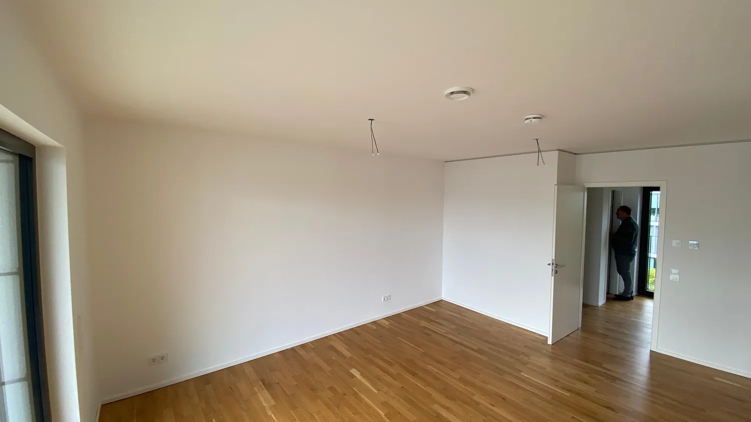 2 Zimmer Wohnung mit 76 m² in Frankfurt am Main – Bild 1