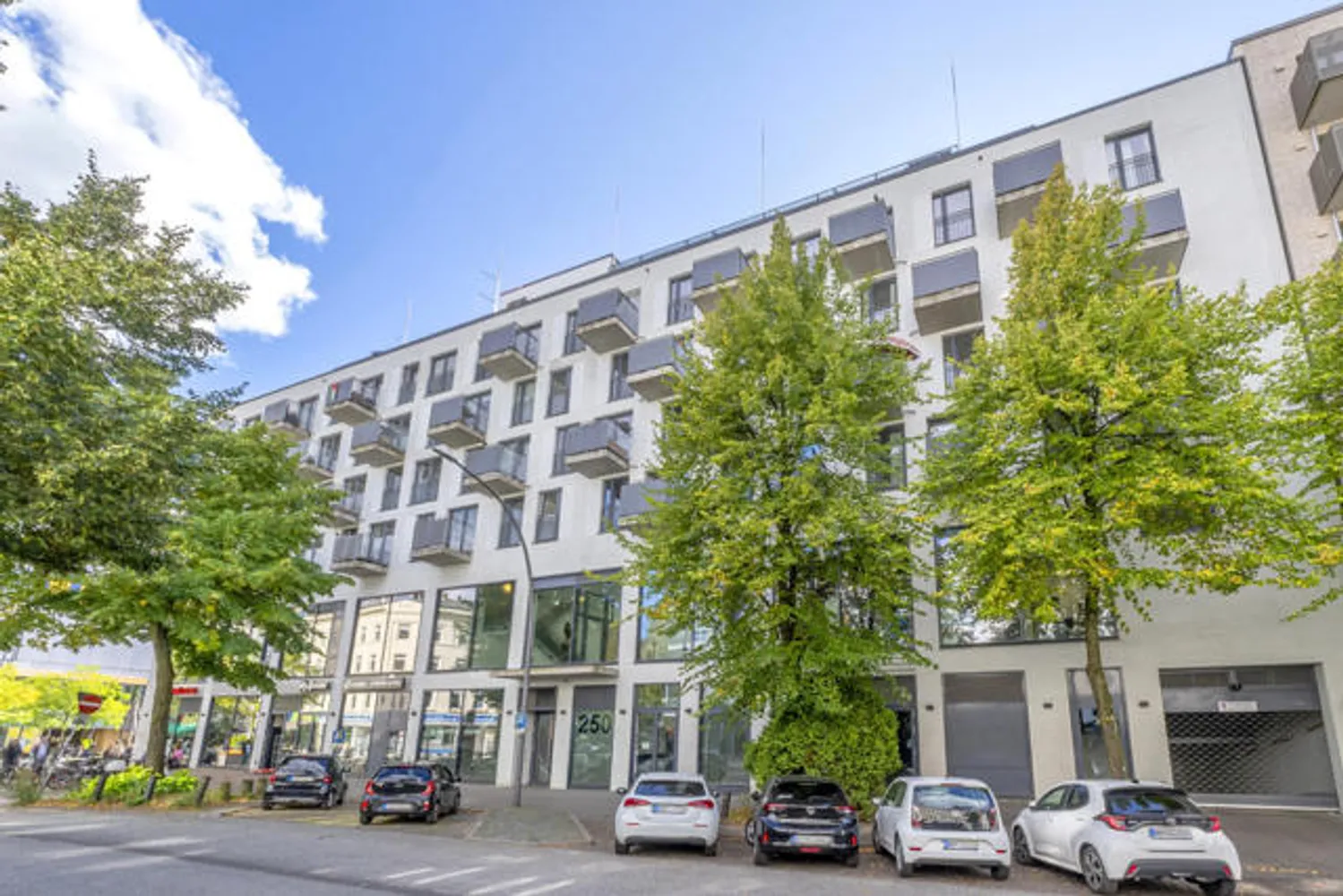 2 Zimmer Wohnung mit 80 m² in Hamburg – Bild 5