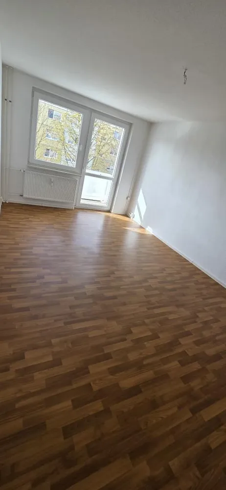 2 Zimmer Wohnung mit 61 m² in Werdau – Bild 10