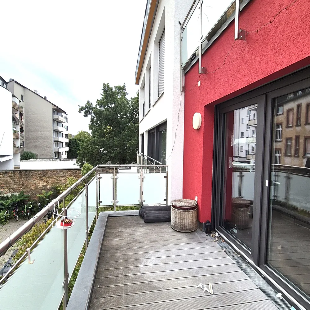 2 Zimmer Wohnung mit 79 m² in Frankfurt am Main – Bild 4