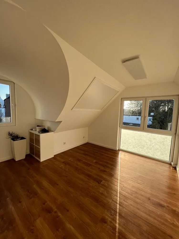 2 Zimmer Wohnung mit 73 m² in Köln – Bild 11