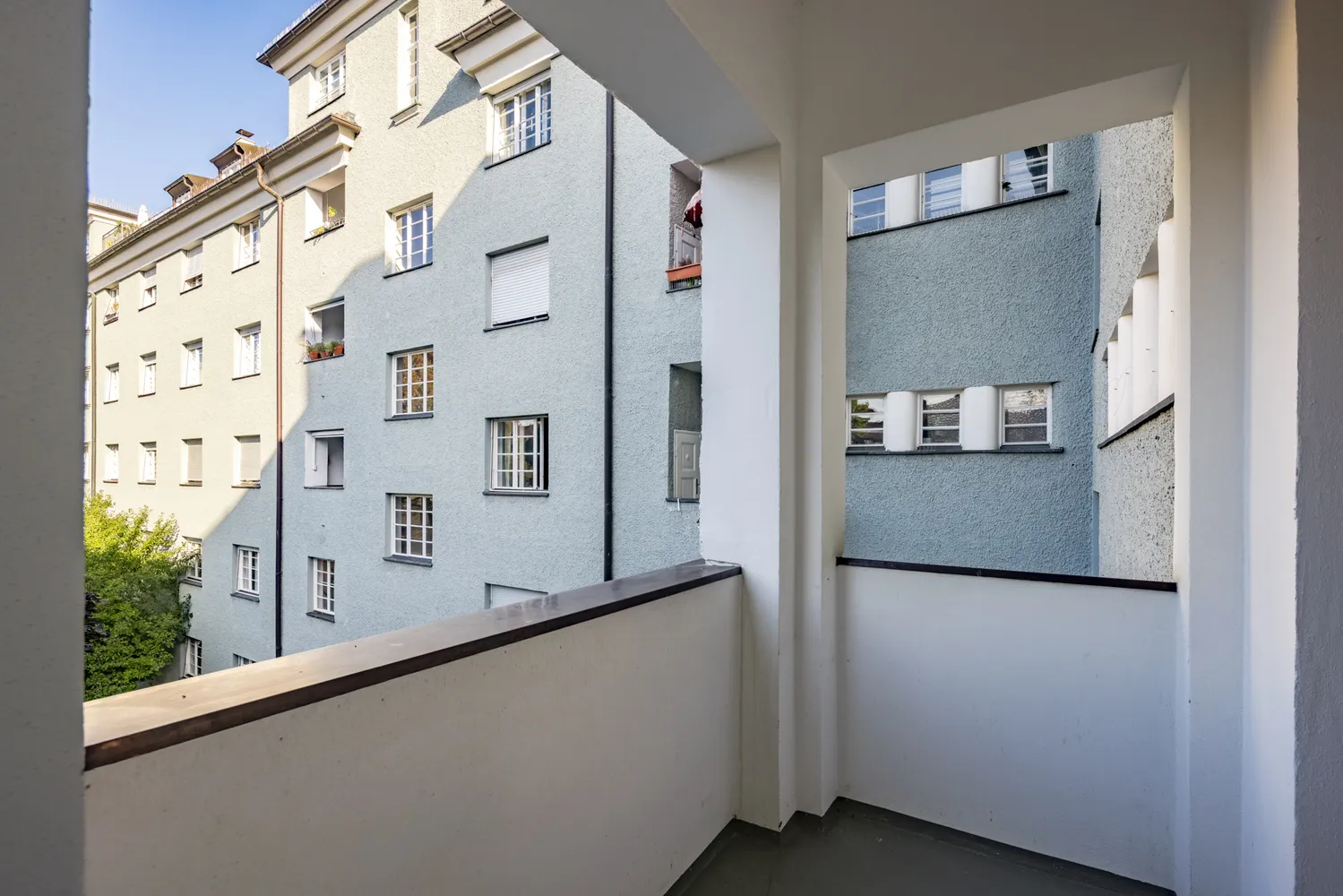 4 Zimmer Wohnung mit 110 m² in München – Bild 3