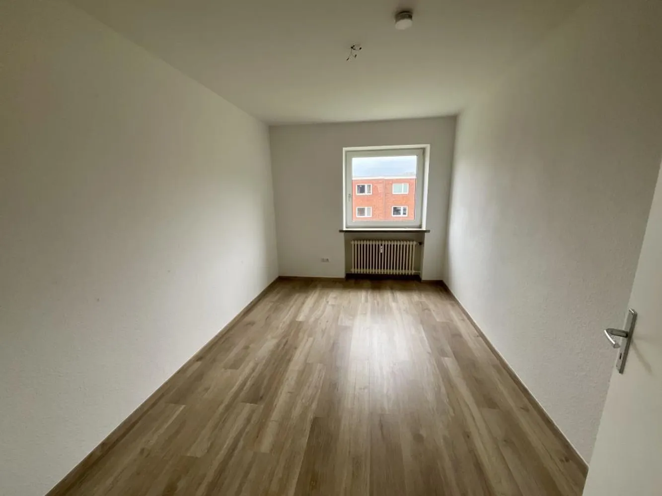4 Zimmer Wohnung mit 80 m² in Wilhelmshaven – Bild 1