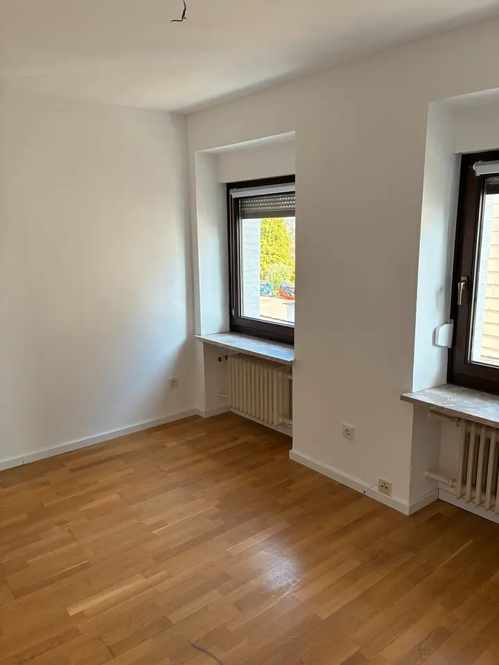 3 Zimmer Wohnung mit 80 m² in Saarbrücken – Bild 2