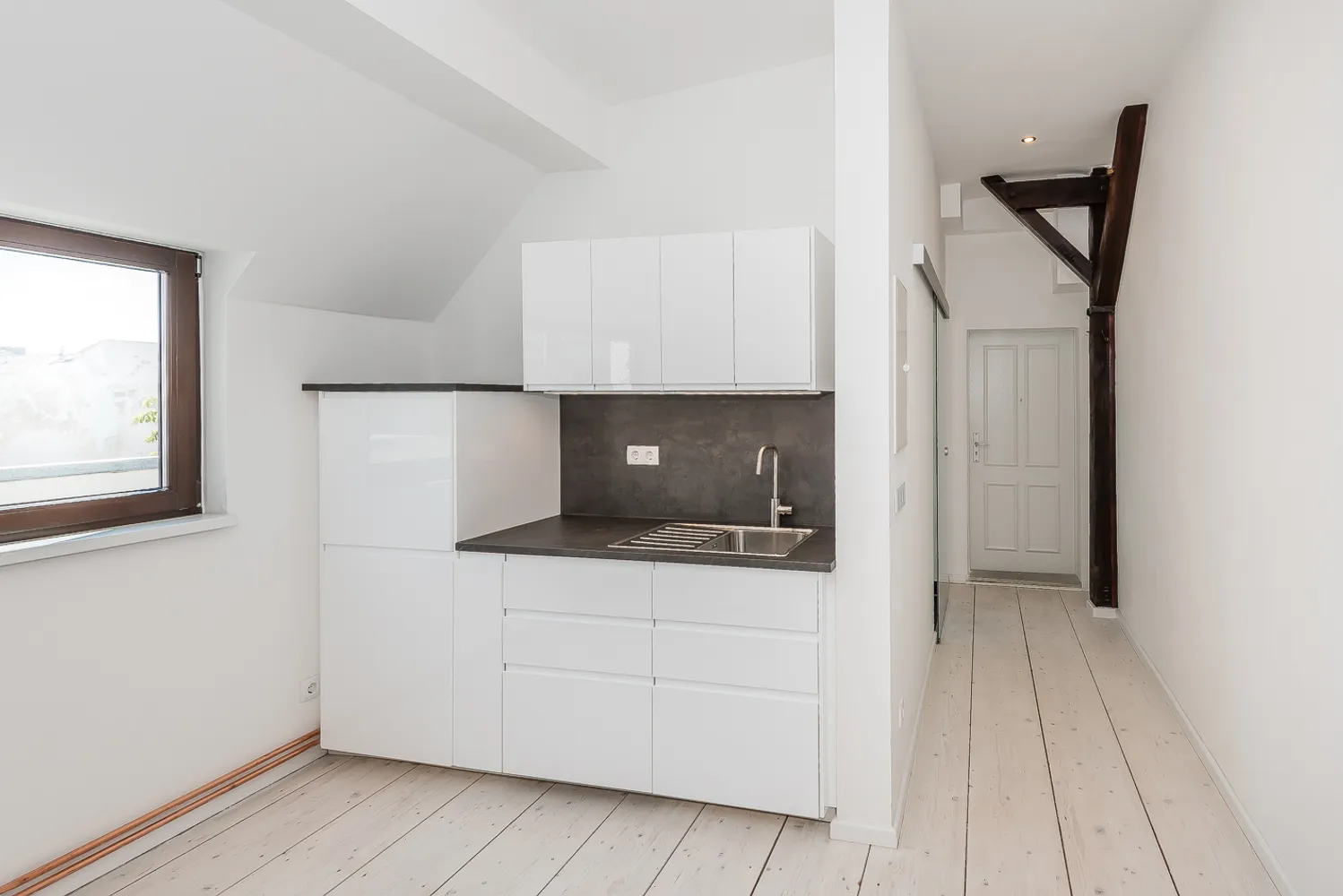 2 Zimmer Wohnung mit 69 m² in Berlin – Bild 4