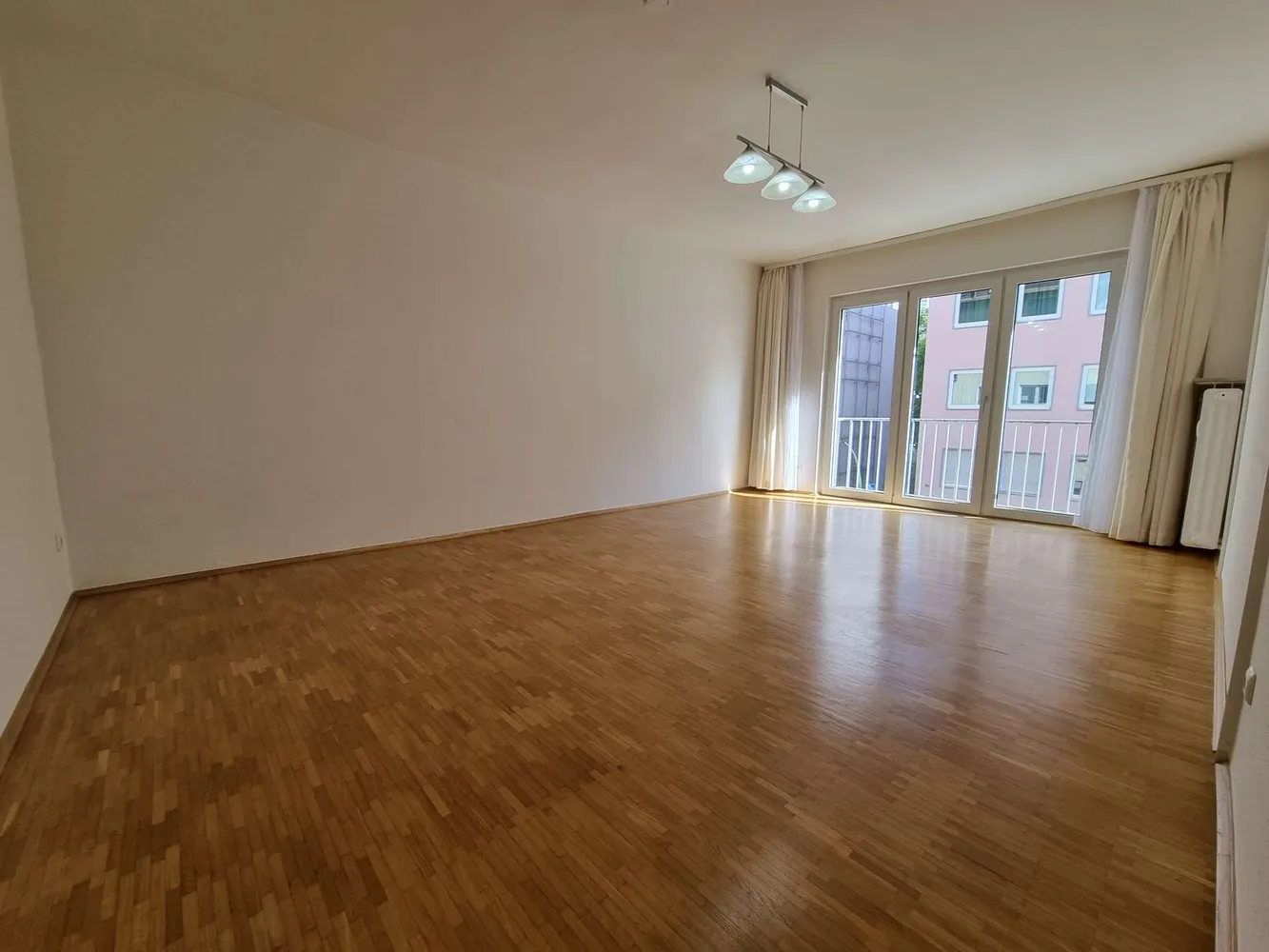 3 Zimmer Wohnung mit 73 m² in Frankfurt am Main – Bild 3