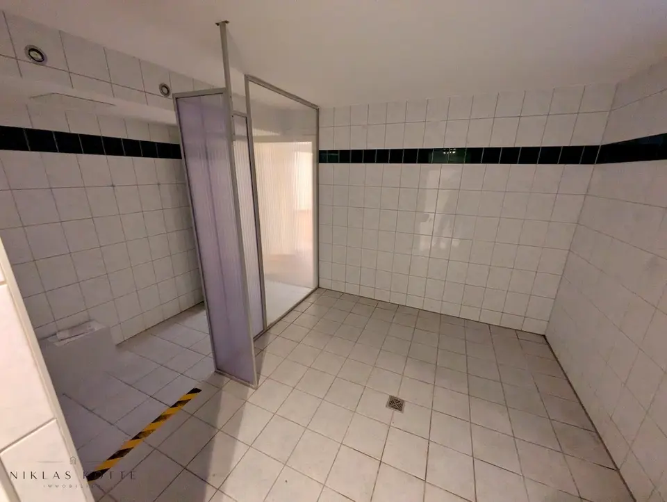 4 Zimmer Wohnung mit 205 m² in Borna – Bild 10