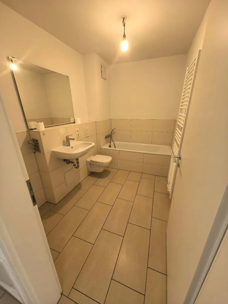 3 Zimmer Wohnung mit 81 m² in München – Bild 1