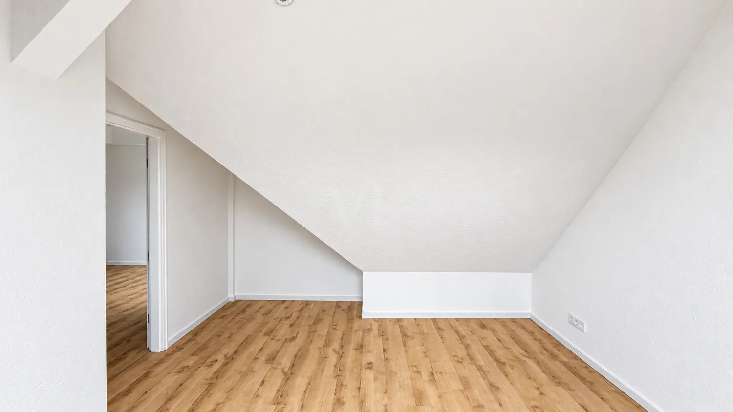 2 Zimmer Wohnung mit 83 m² in Erfurt – Bild 12
