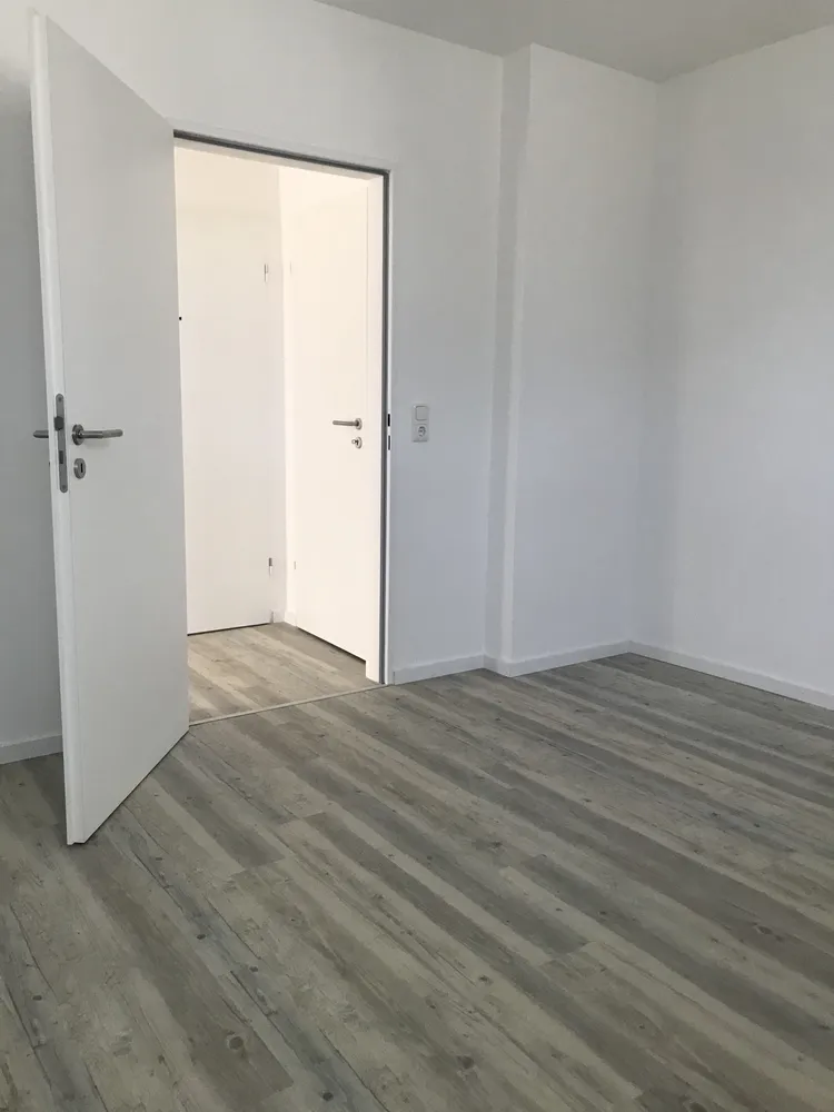 2 Zimmer Wohnung mit 60 m² in Frankfurt am Main – Bild 2