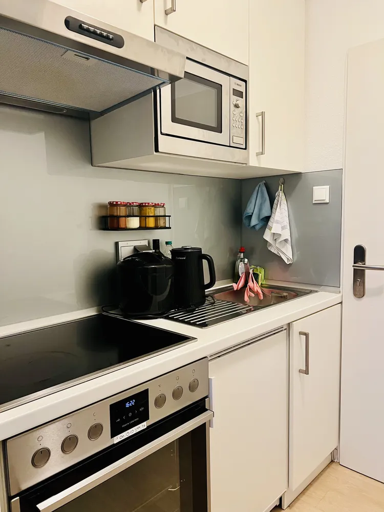 2 Zimmer Wohnung mit 28 m² in Frankfurt am Main – Bild 2