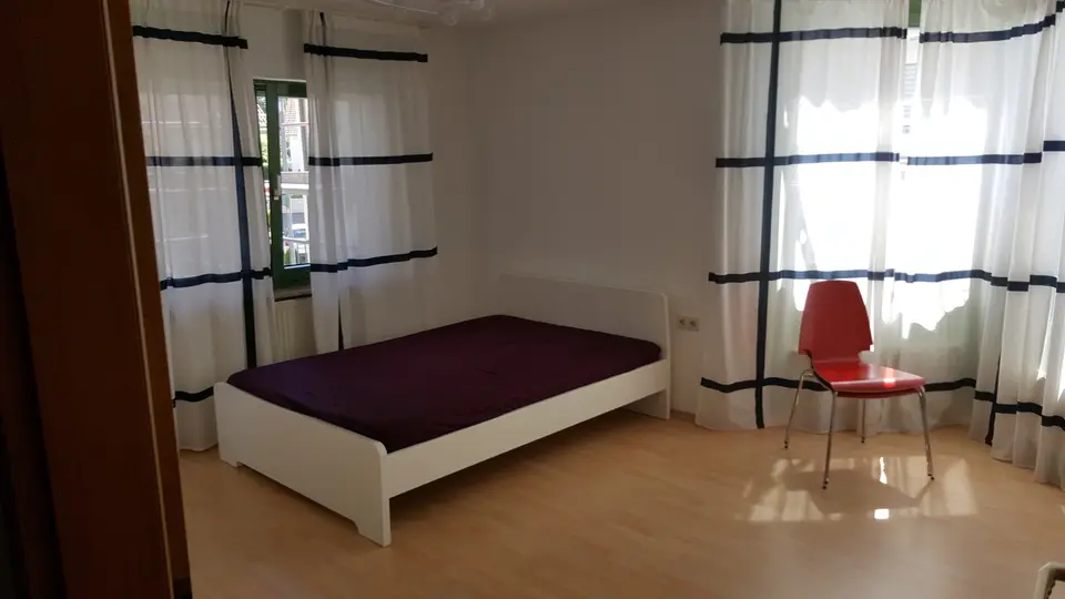 WG-Zimmer mit 32 m² in Böblingen – Bild 3