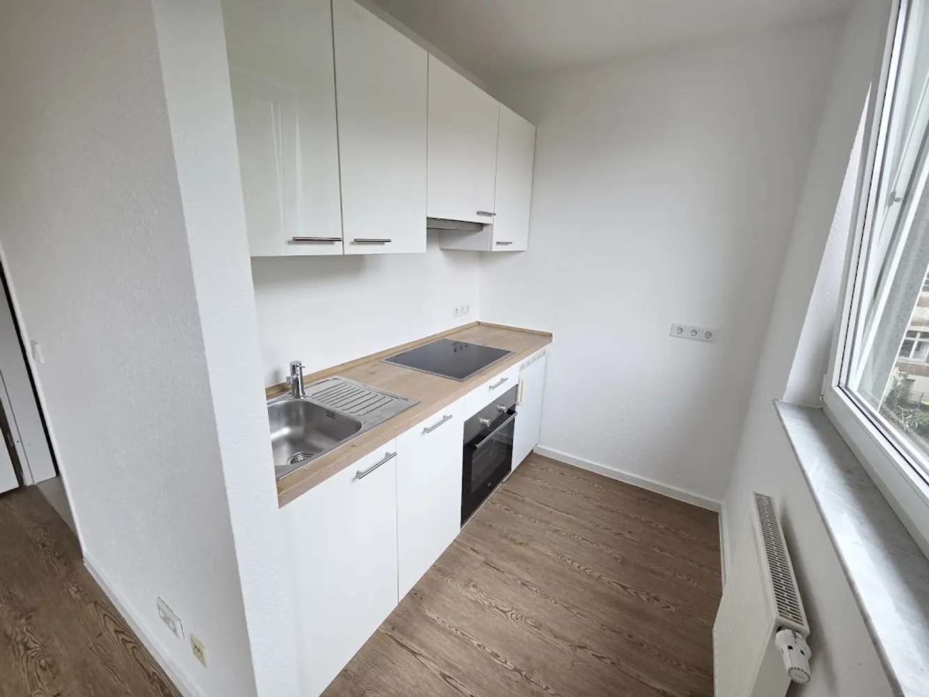 1 Zimmer Wohnung mit 33 m² in Köln – Bild 10