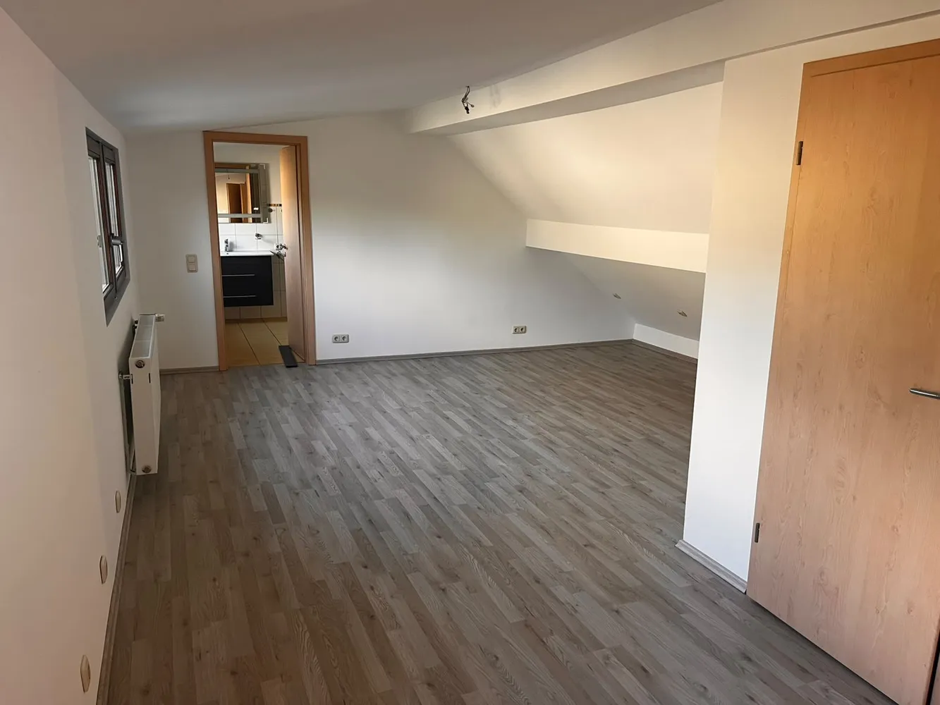 3 Zimmer Wohnung mit 86 m² in Aachen – Bild 4