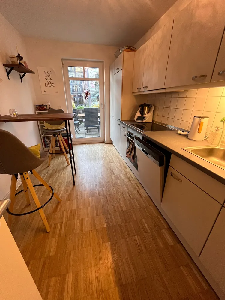 2 Zimmer Wohnung mit 73 m² in Hamburg – Bild 8