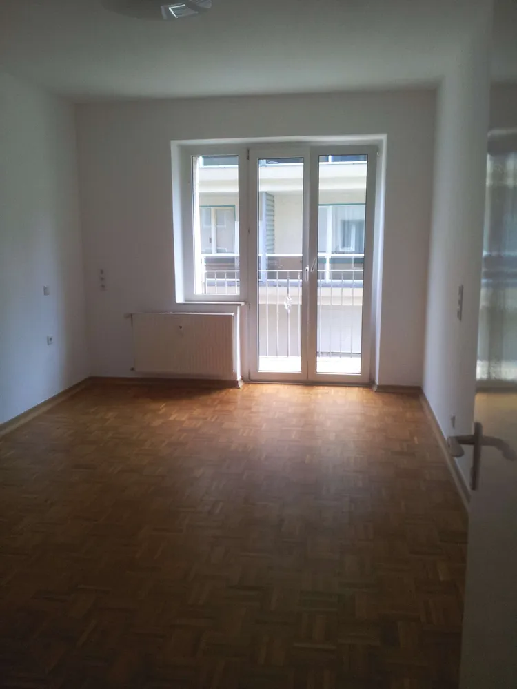 3 Zimmer Wohnung mit 76 m² in Krefeld – Bild 6