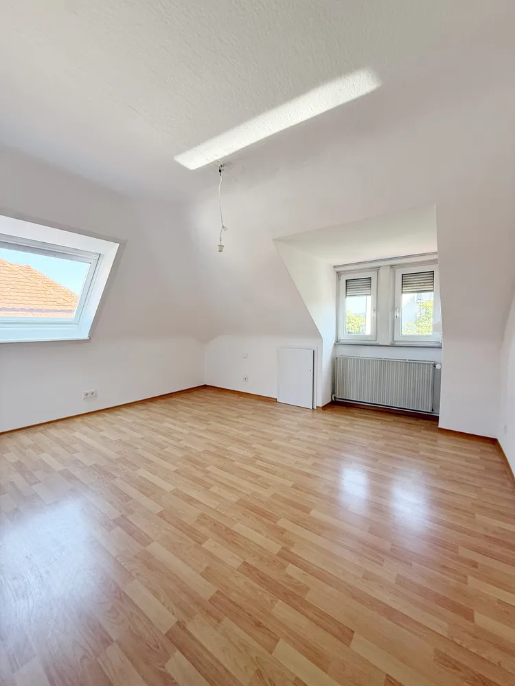 1 Zimmer Wohnung mit 15 m² in Stuttgart – Bild 1