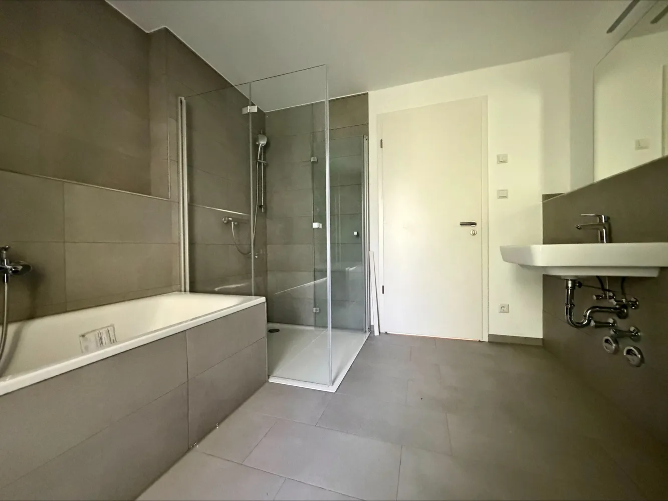 4 Zimmer Wohnung mit 146 m² in Metzingen – Bild 8