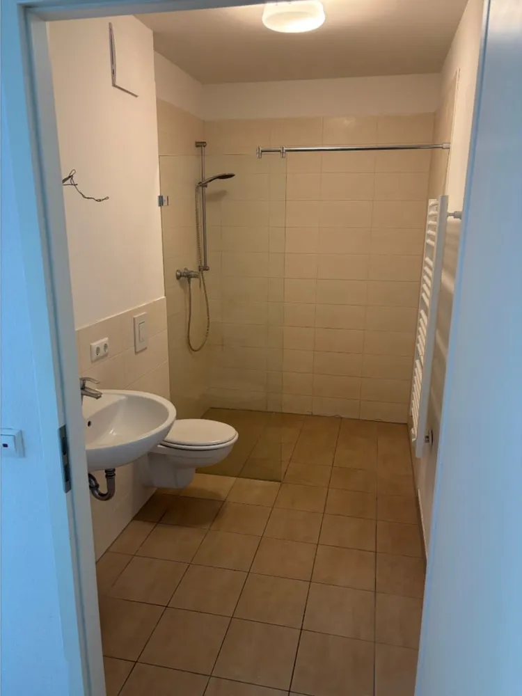 2 room apartment with 40 m² in Berlin – Photo 4