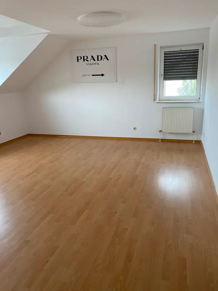 3 Zimmer Wohnung mit 80 m² in Coburg – Bild 2