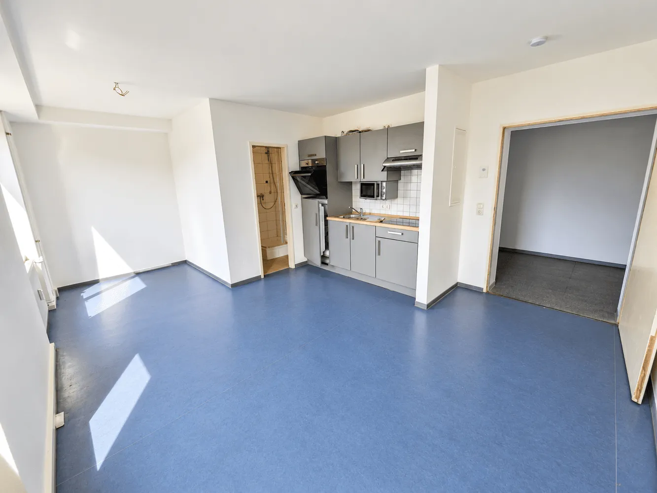1 room apartment with 23 m² in Frankfurt am Main – Photo 2