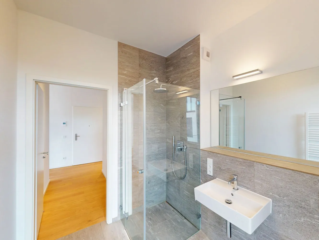3 Zimmer Wohnung mit 108 m² in Düsseldorf – Bild 4