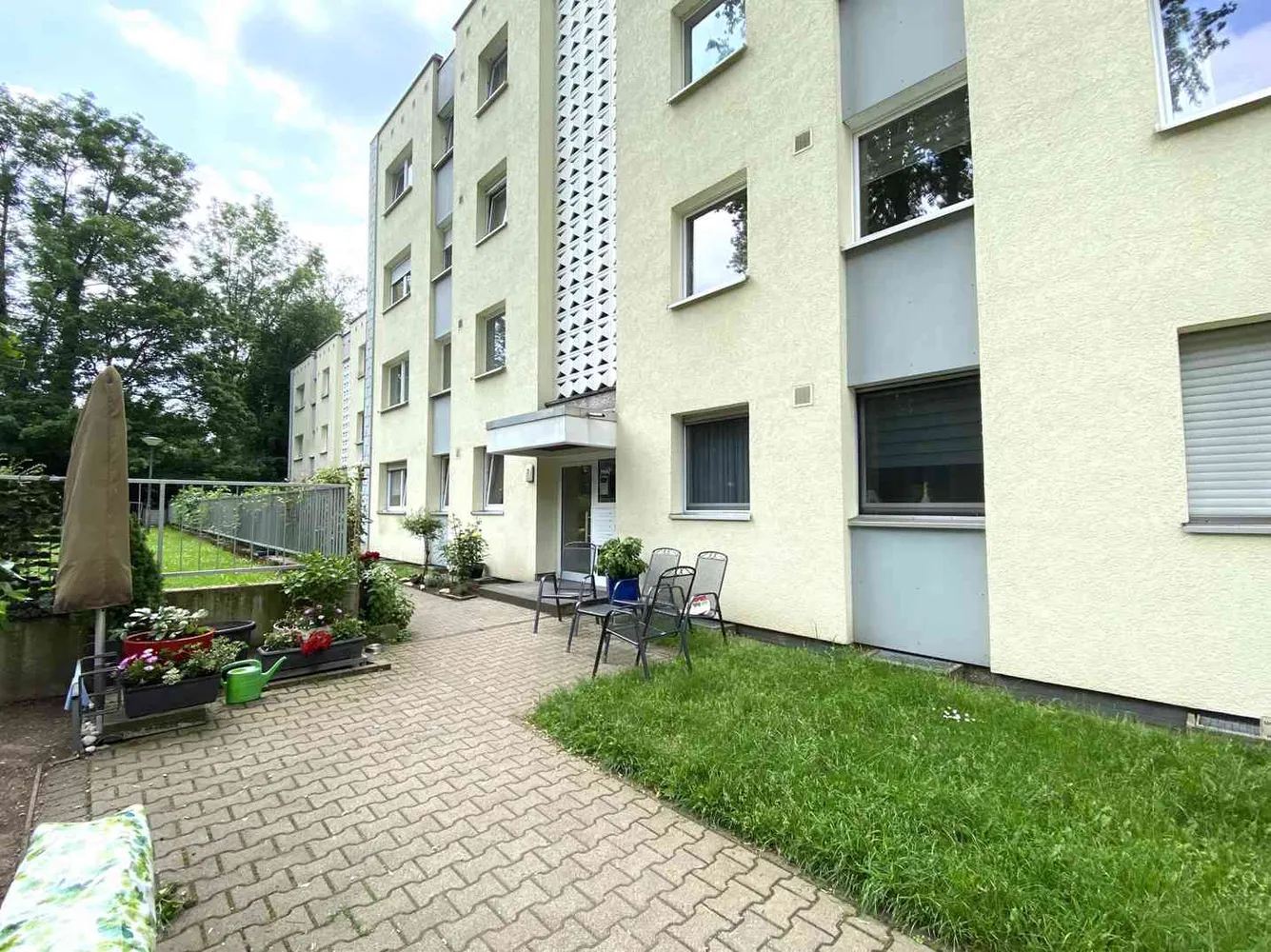 3 Zimmer Wohnung mit 75 m² in Düsseldorf – Bild 3
