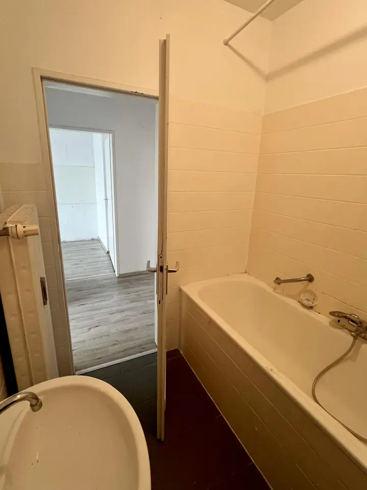 2 Zimmer Wohnung mit 67 m² in Oberhausen – Bild 9