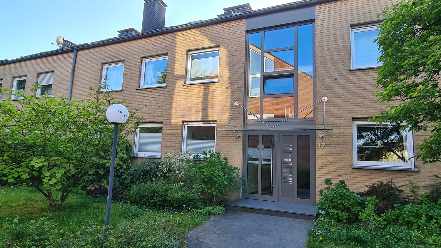 1 Zimmer Wohnung mit 30 m² in Aachen – Bild 1