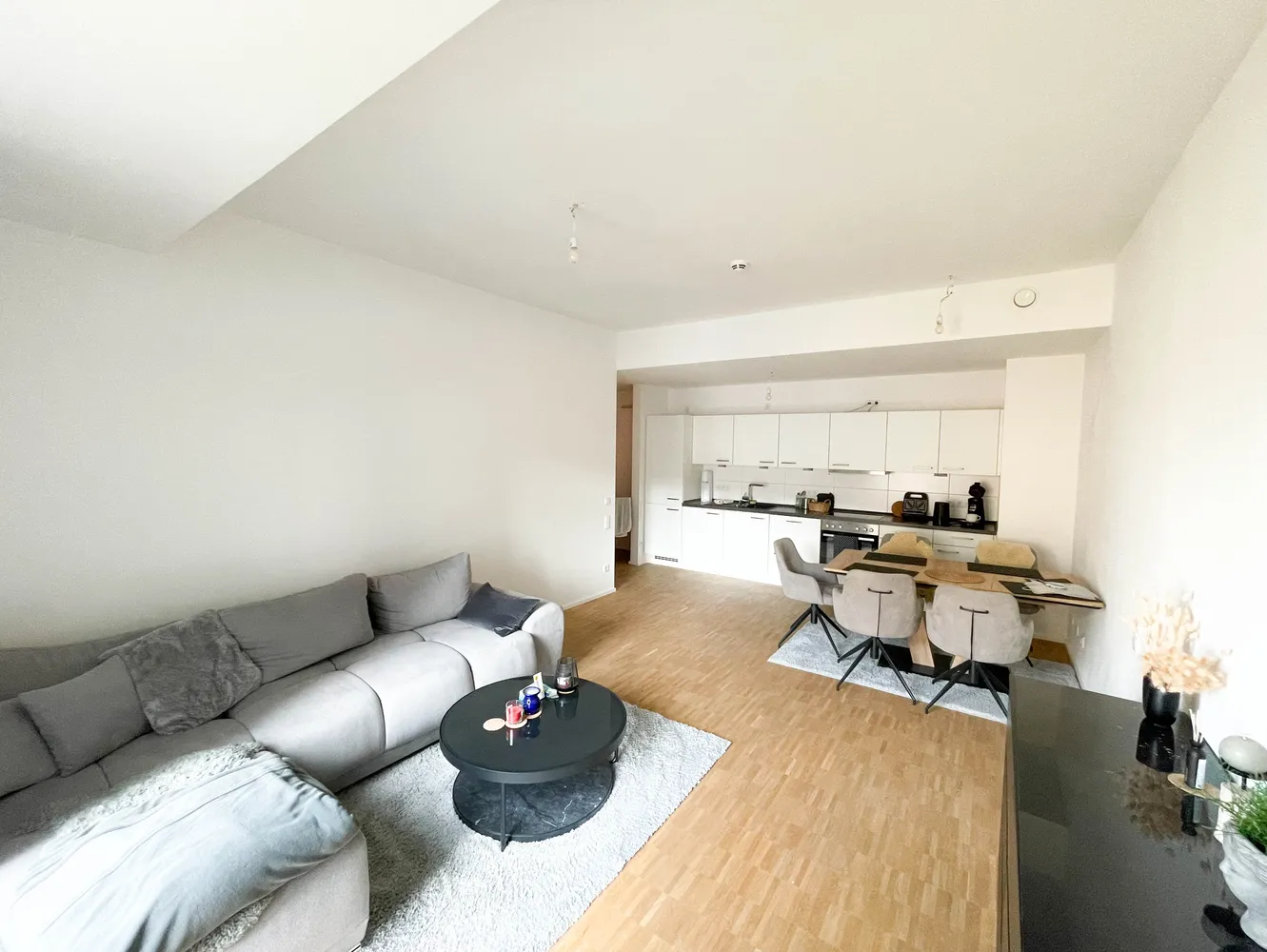 2 room apartment with 71 m² in Frankfurt am Main – Photo 3