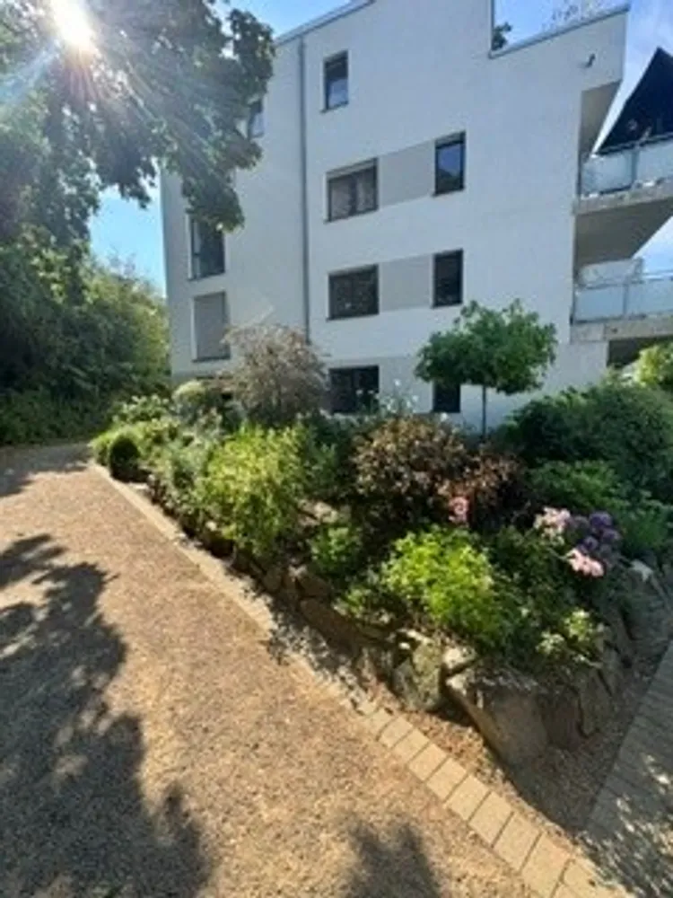 4 Zimmer Wohnung mit 103 m² in Solingen – Bild 1