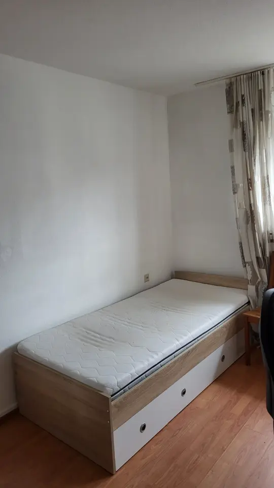 WG-Zimmer mit 15 m² in Frankfurt am Main – Bild 3