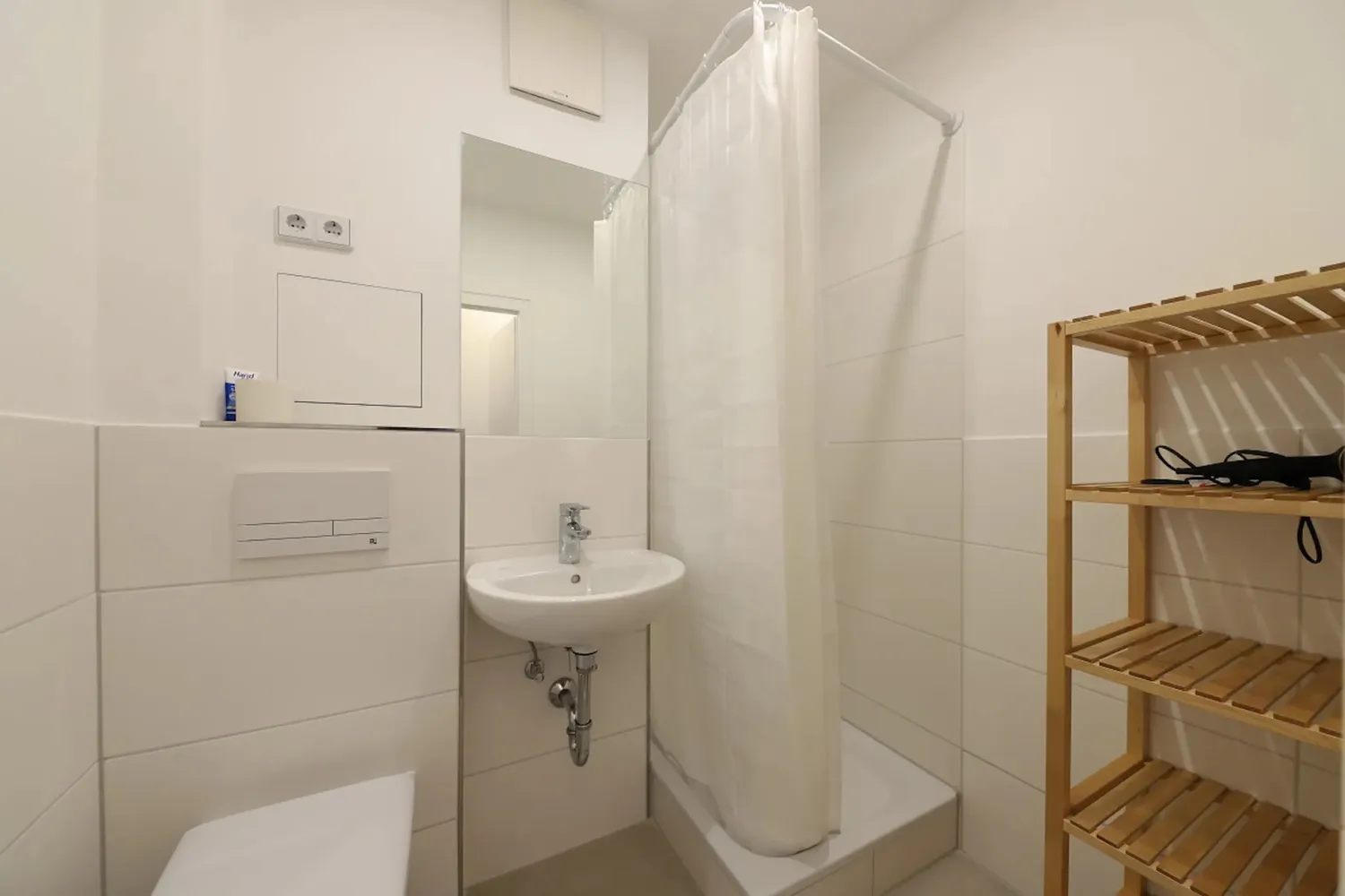 Shared room with 10 m² in Berlin – Photo 5
