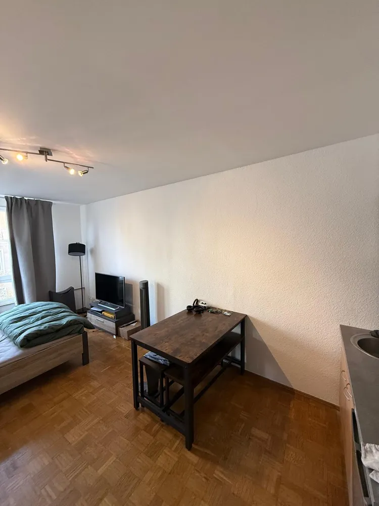 1 Zimmer Wohnung mit 25 m² in Köln – Bild 2